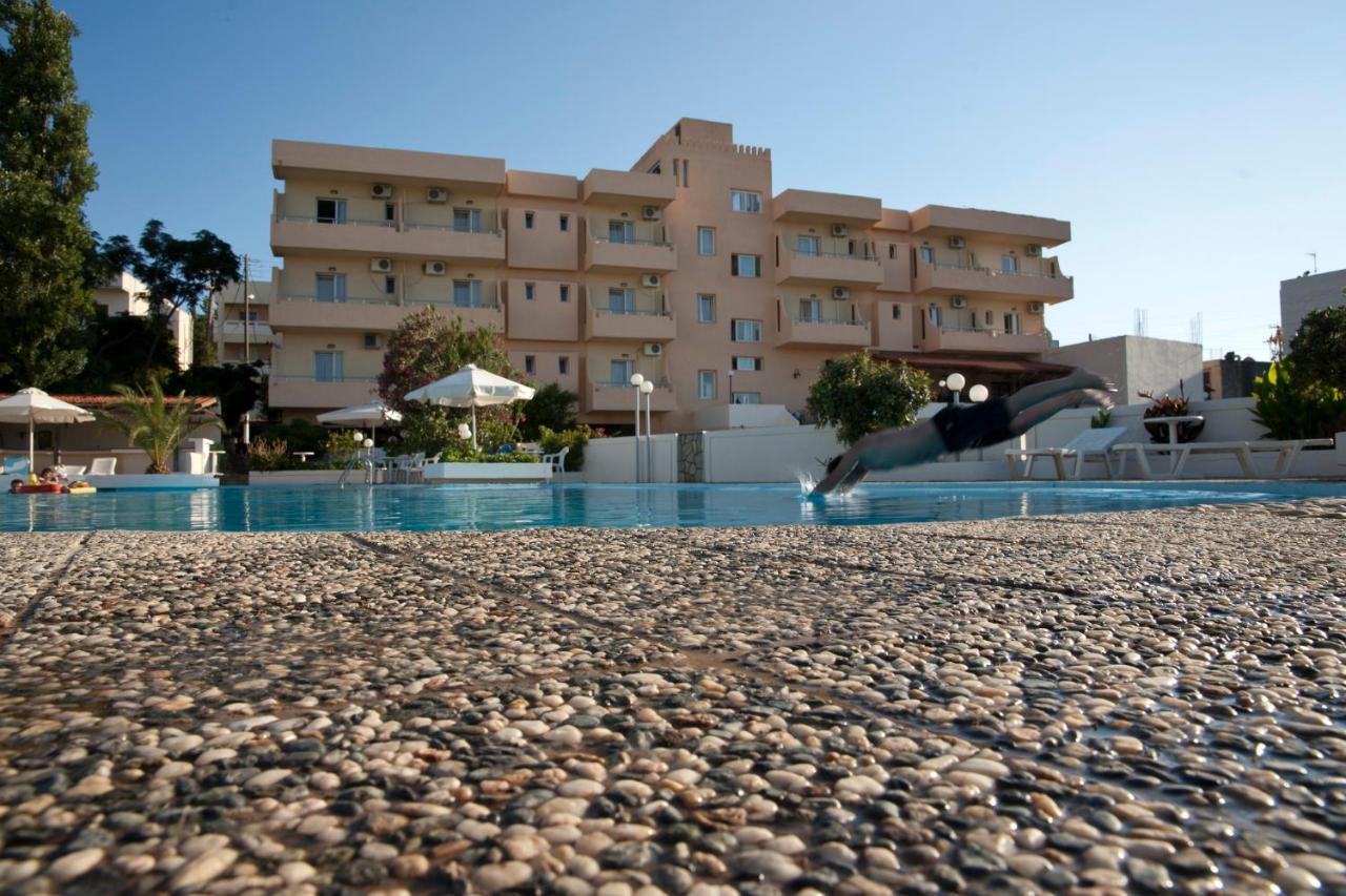 Albatross Hotel Maleme Exteriér fotografie