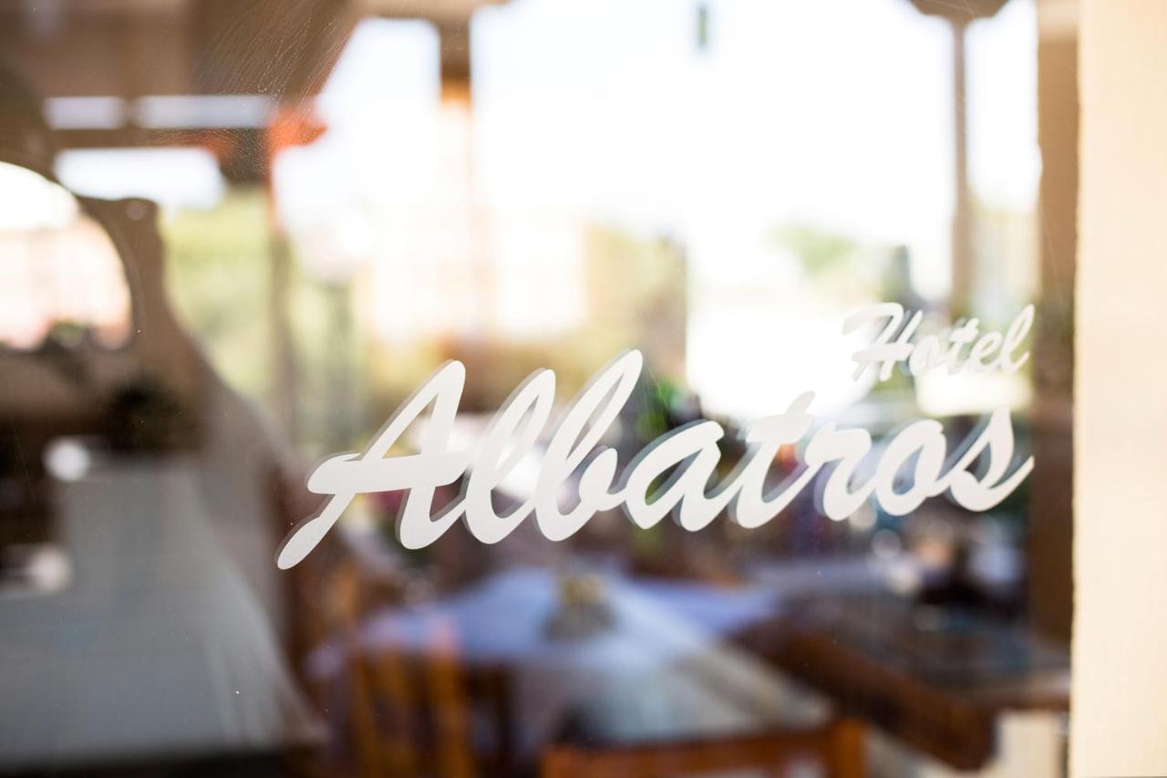 Albatross Hotel Maleme Exteriér fotografie