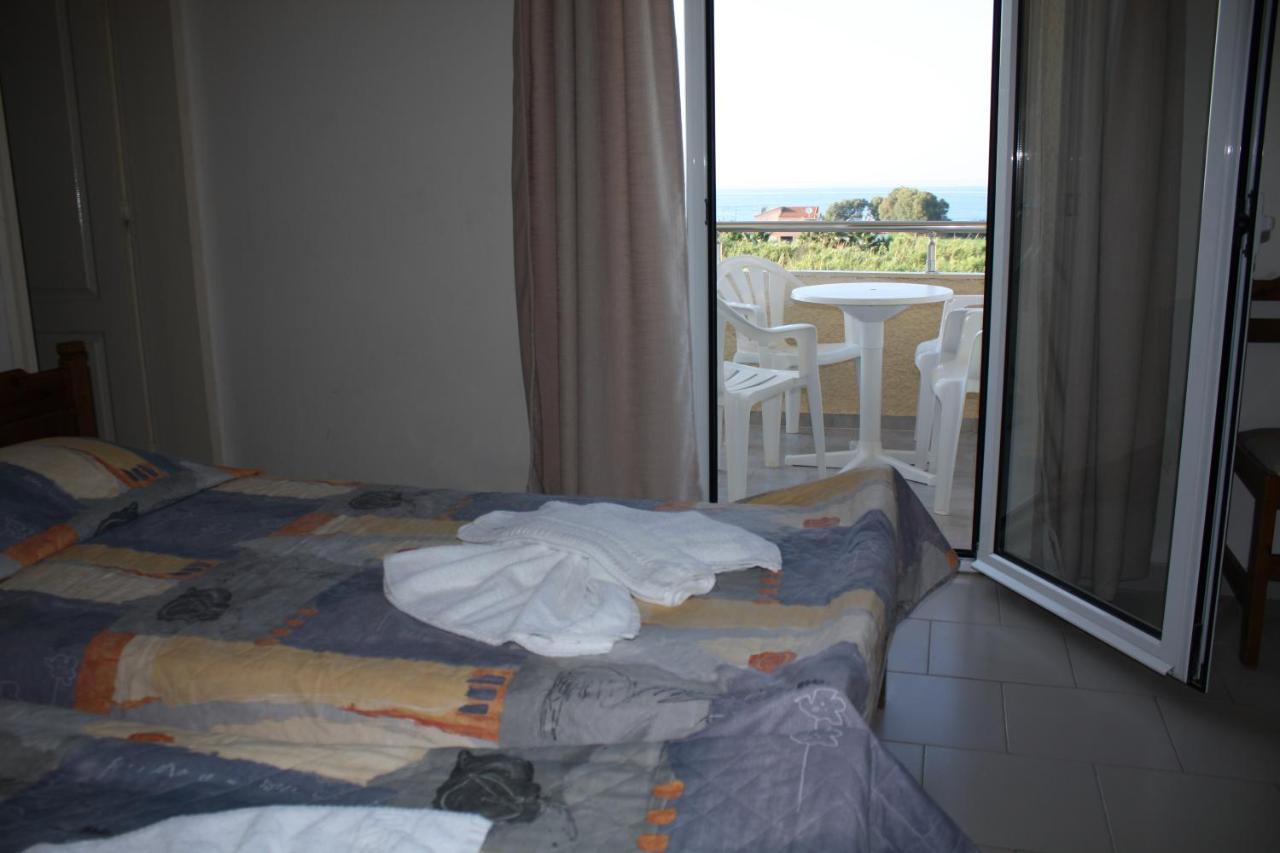 Albatross Hotel Maleme Exteriér fotografie
